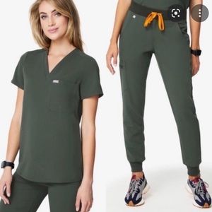 LIMITED EDITION - FIGS Moss Medium Tall Zamora jogger and top